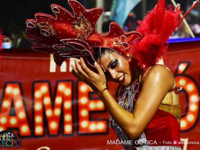 desfile 079